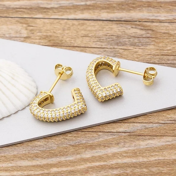 New Gold Pave Heart Stud Earrings with Cubic Zirconia for Women - Picture 2 of 4